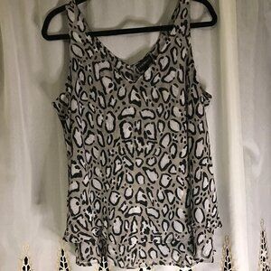 Lane Bryant  Gray& Black Animal Print Double Layer Chiffon Swing Tank Size 14